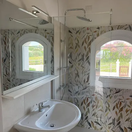 Апартаменты 'casa La Pavoncella By Interhome